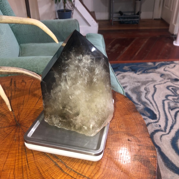 Phantom Smokey Quartz point 8 lbs+ 8 L